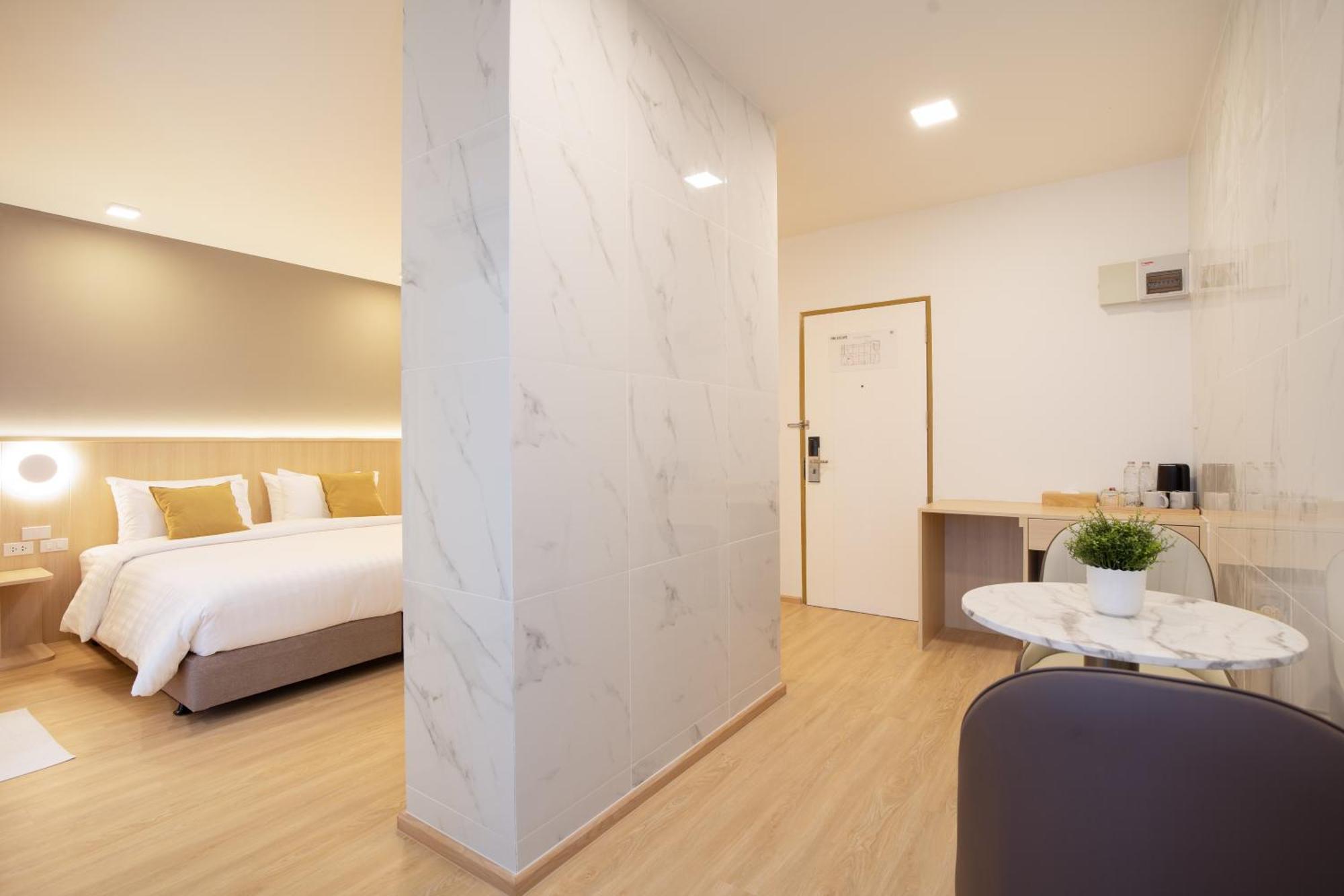 Diya Hotel Бангкок Экстерьер фото