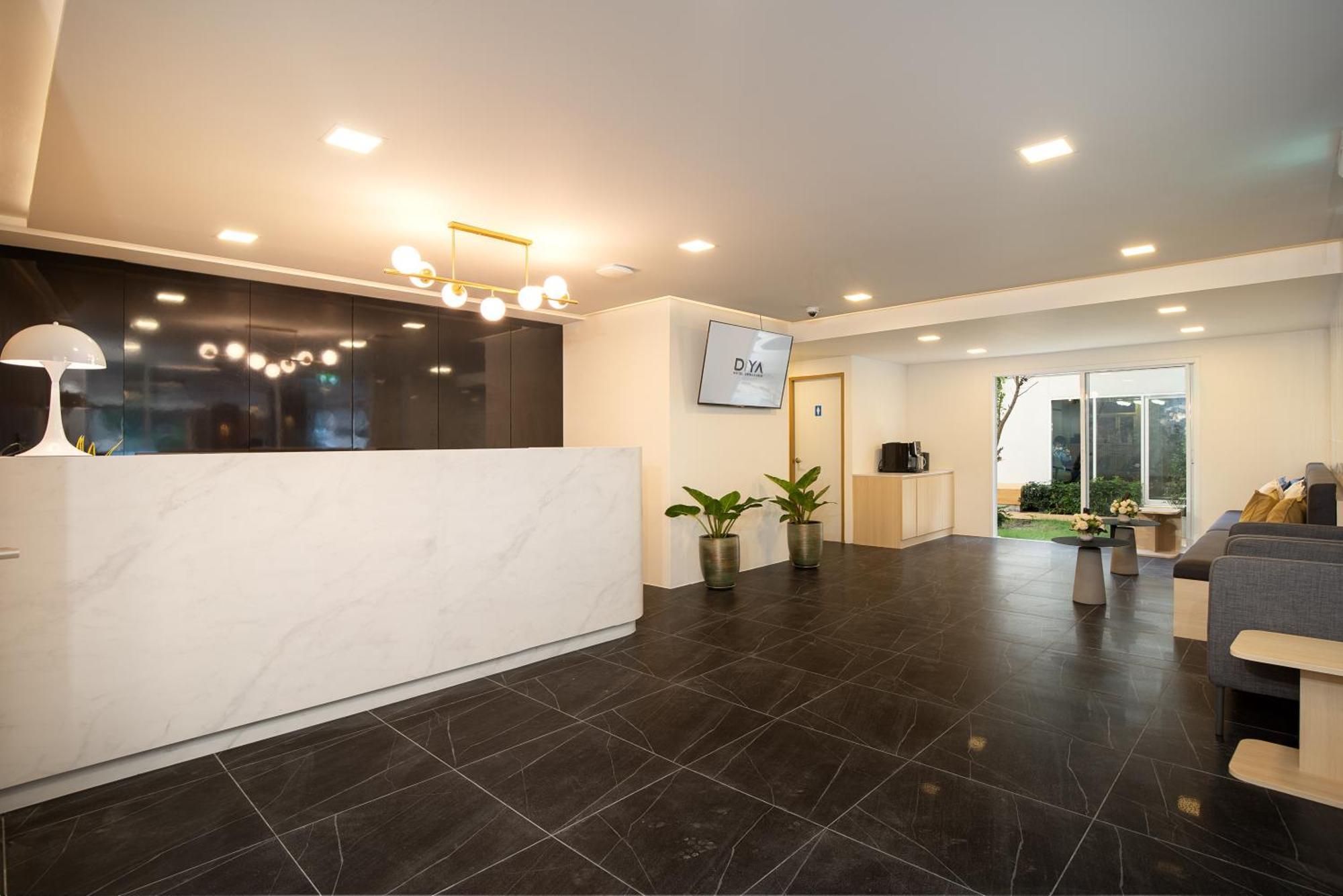 Diya Hotel Бангкок Экстерьер фото
